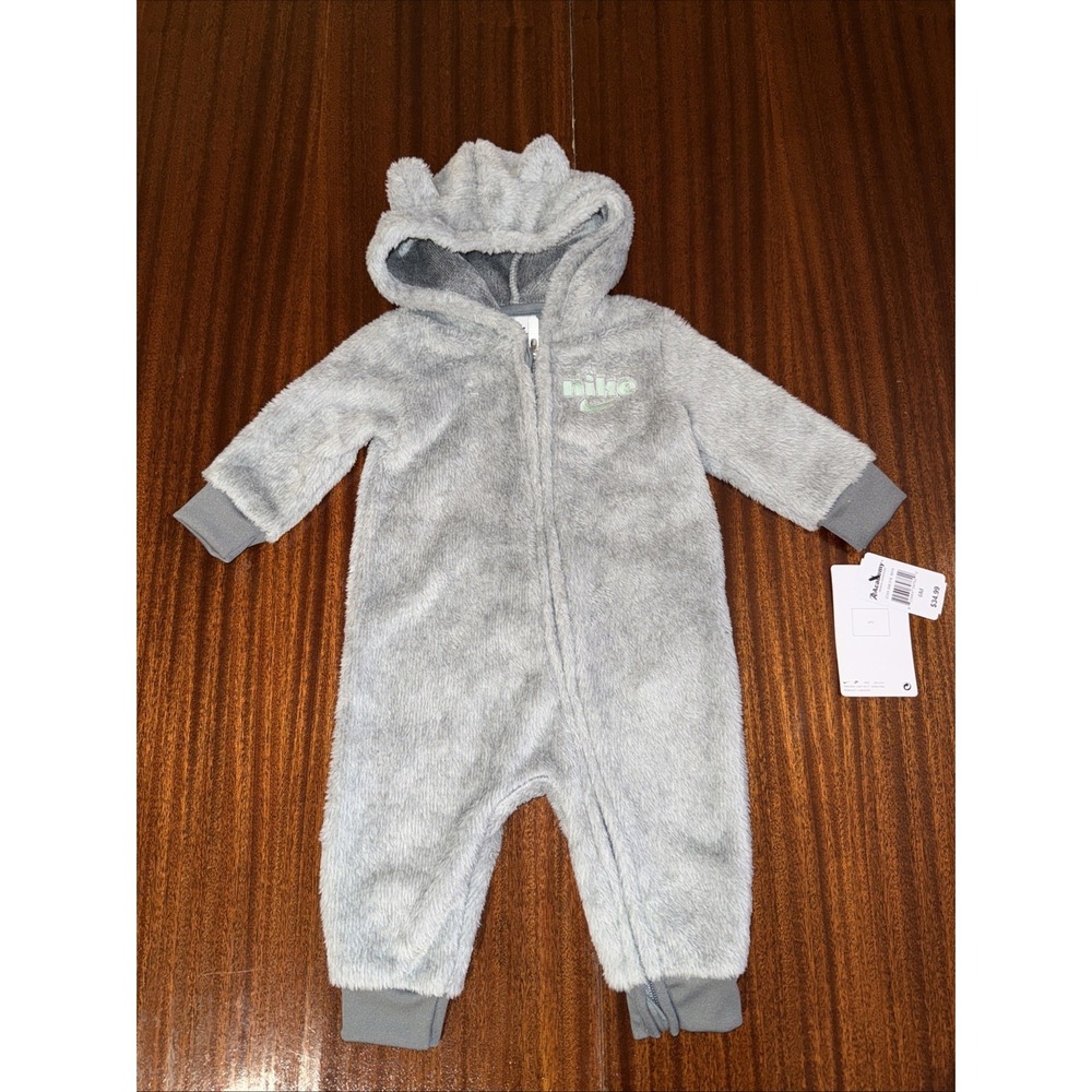 Nike Cozy Comfort‎ Track Pack Infant Coverall 6 Months Fuzzy Hooded Sleeper NWT